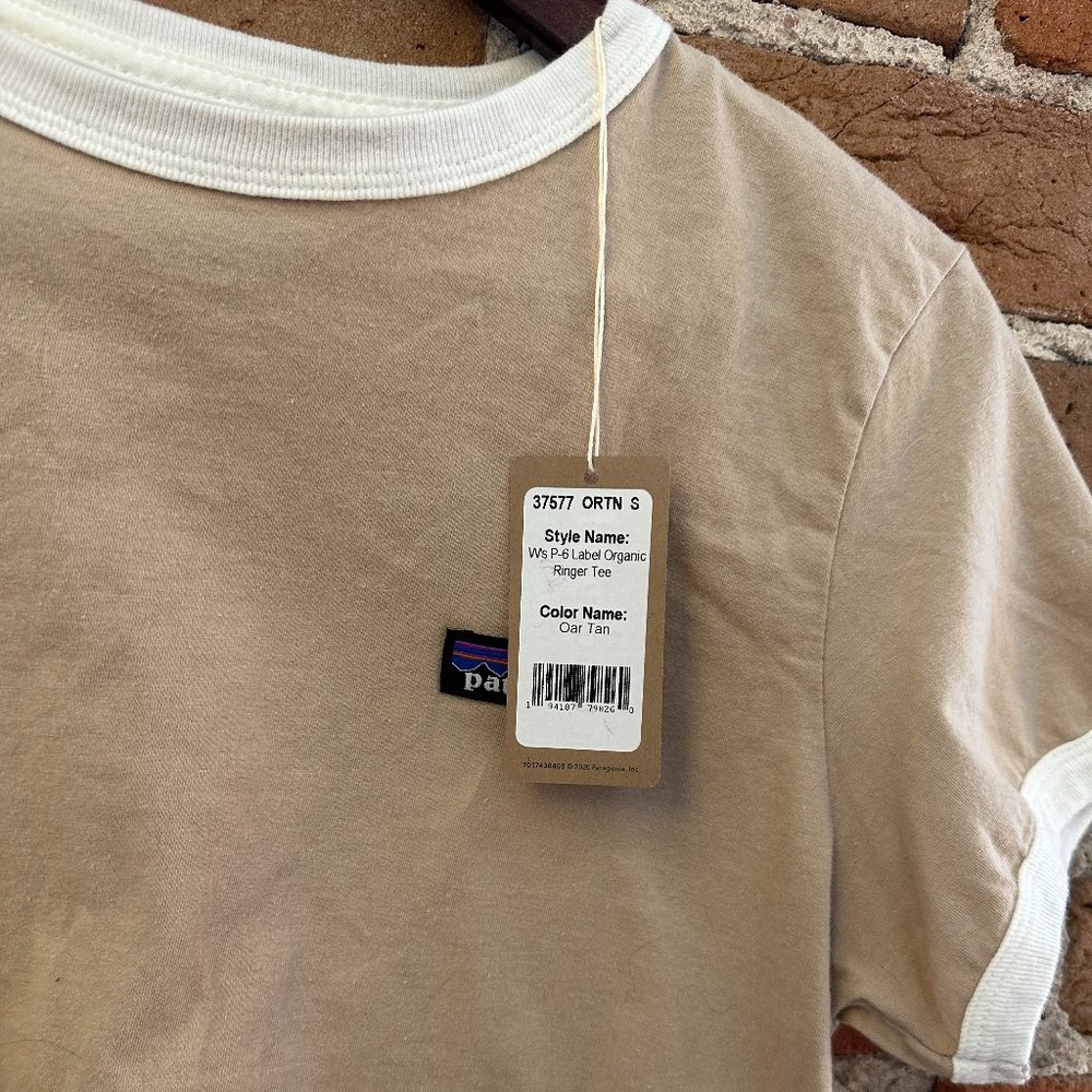 NWT Oatmeal Patagonia T-Shirt